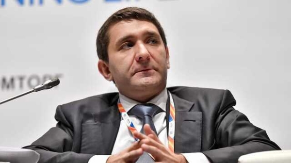 "Пыль в глаза": глава "Россетей" не спешит завязывать с частным бизнесом?