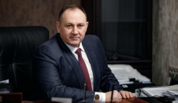 891 миллион ушел в социальный долгострой Ханты-Мансийска. В бюджетные схемы вписали муниципальное ДЭП и «своих» застройщиков