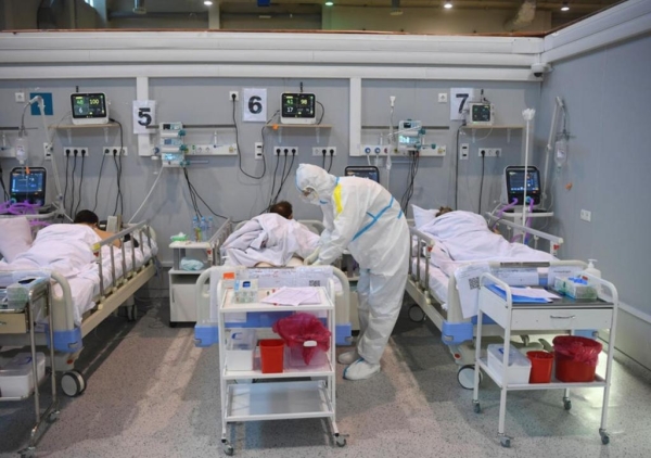 Назван месяц, в котором заболеваемость ковидом достигнет пика в России