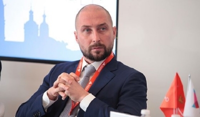 Биржин "прыгнул" в "Самолёт": москвичи помогут с отъездом?