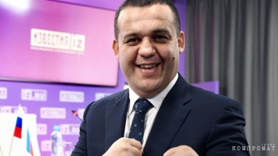 Главный боксер против друга президента